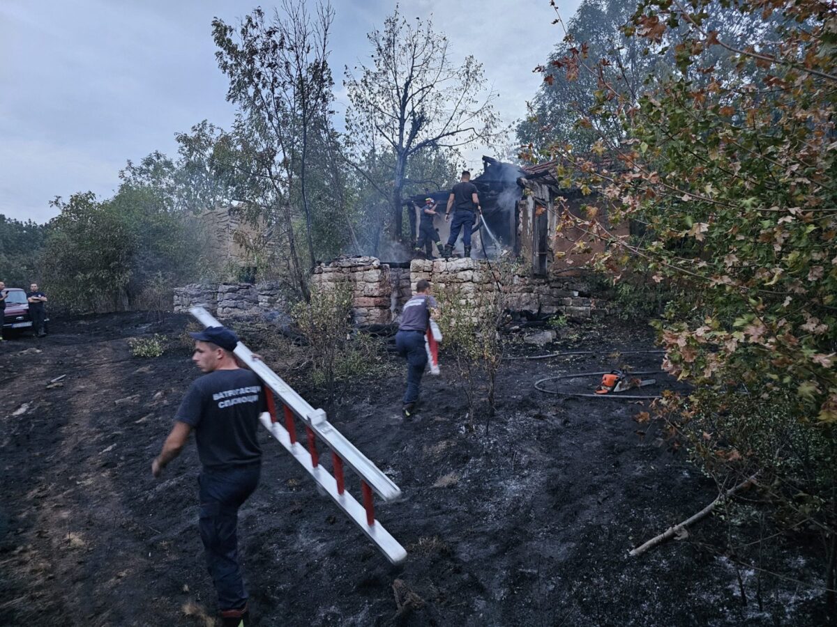 Požar u Tijovcu, foto: Svrljiške novine