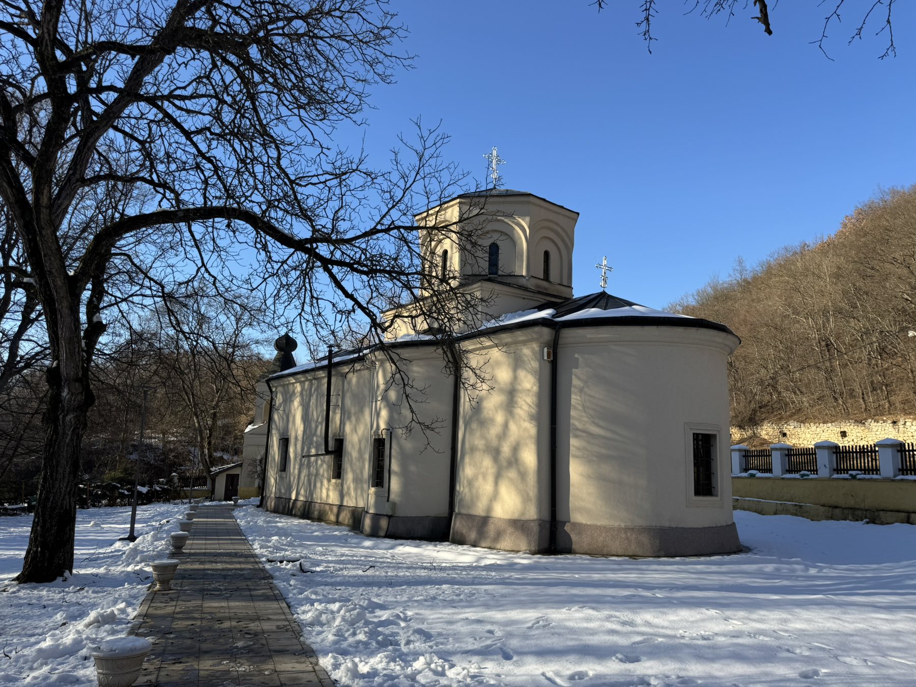 Manastir Svetog arhangela Gavrila u Pirkovcu, foto: Svrljiške novine