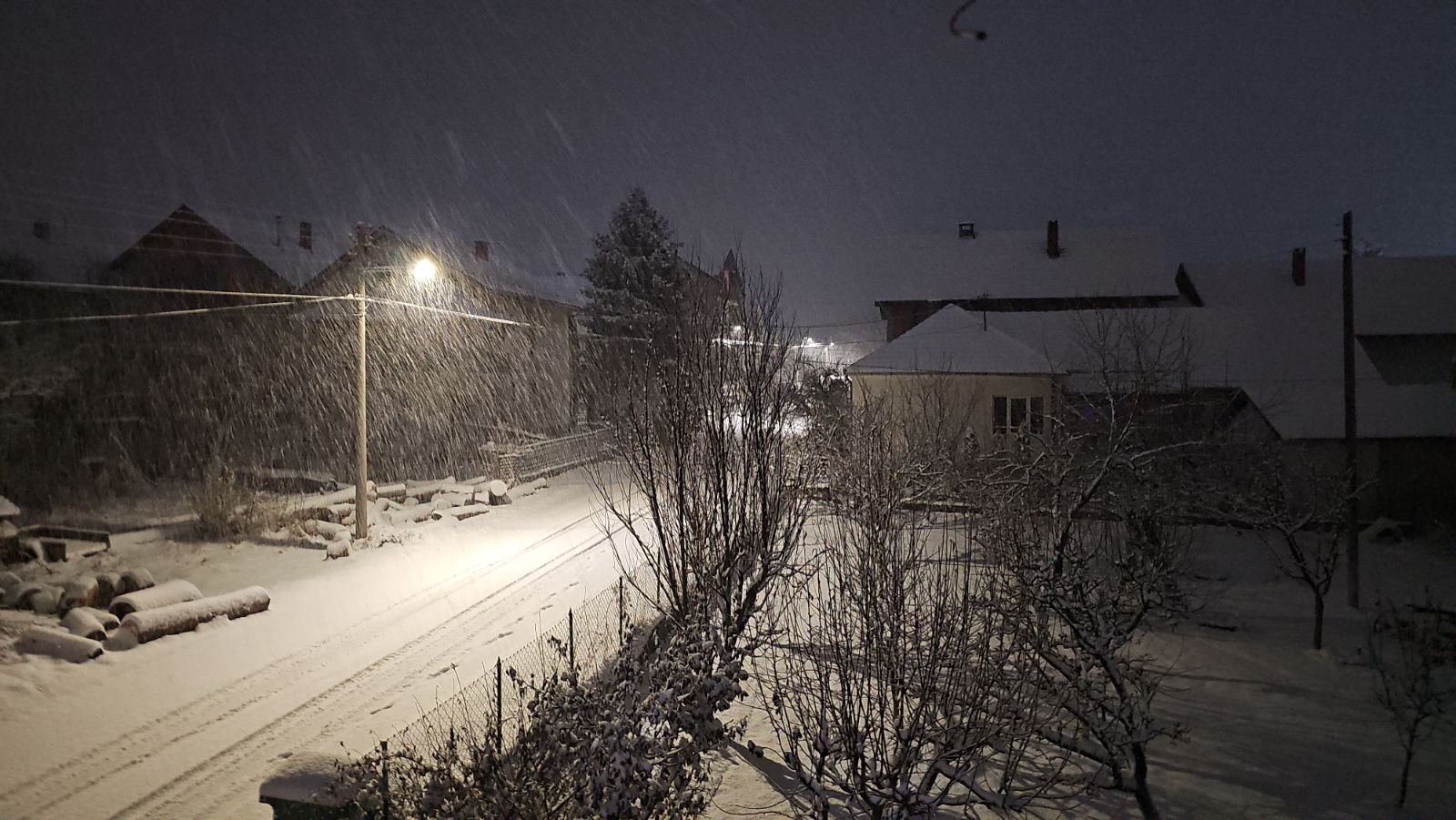 Sneg, naselje Magovac, Svrljig, foto: M.D. / Svrljiške novine